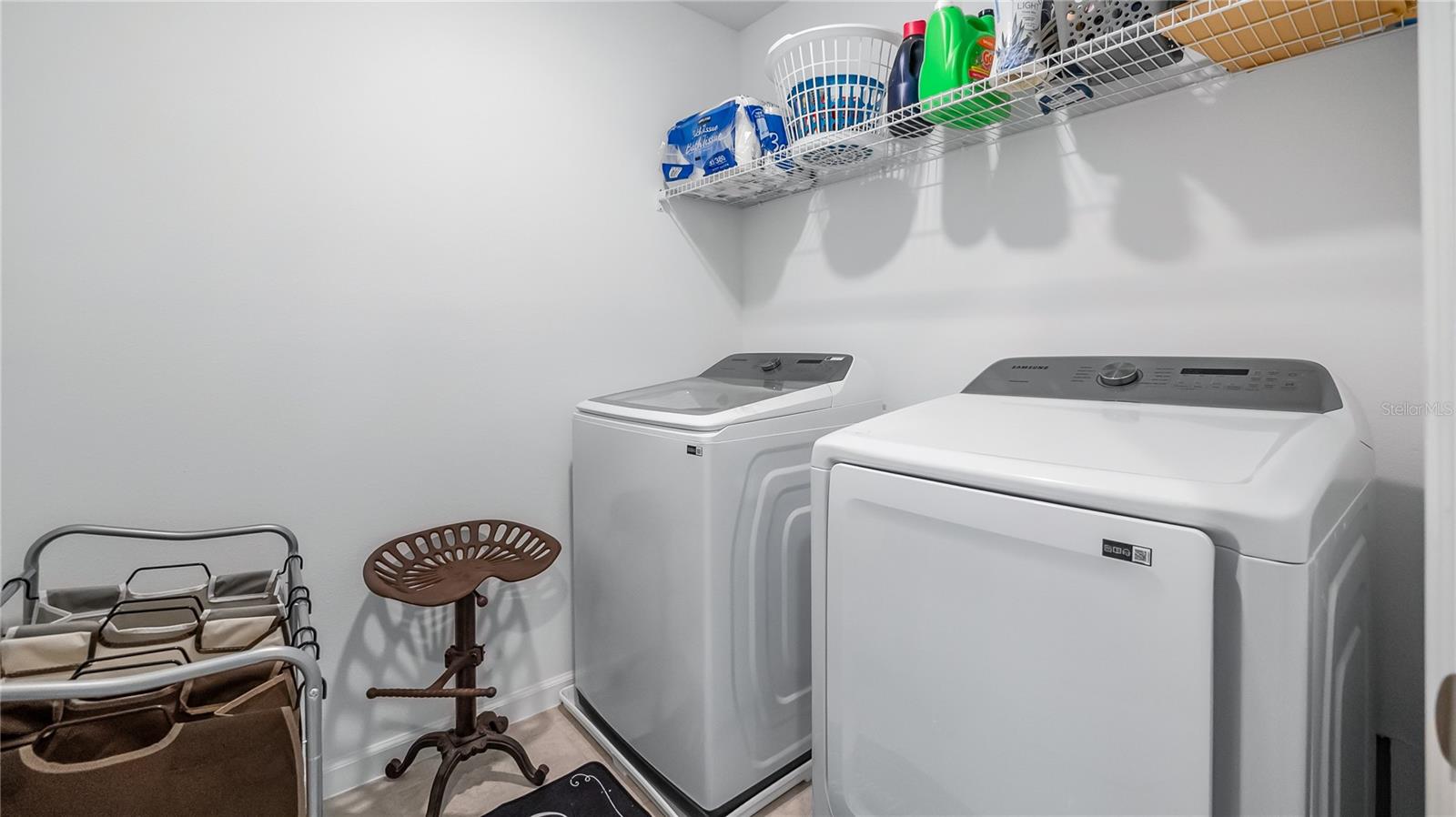 Listing photo id 22 for 8720 Sportsman Loop