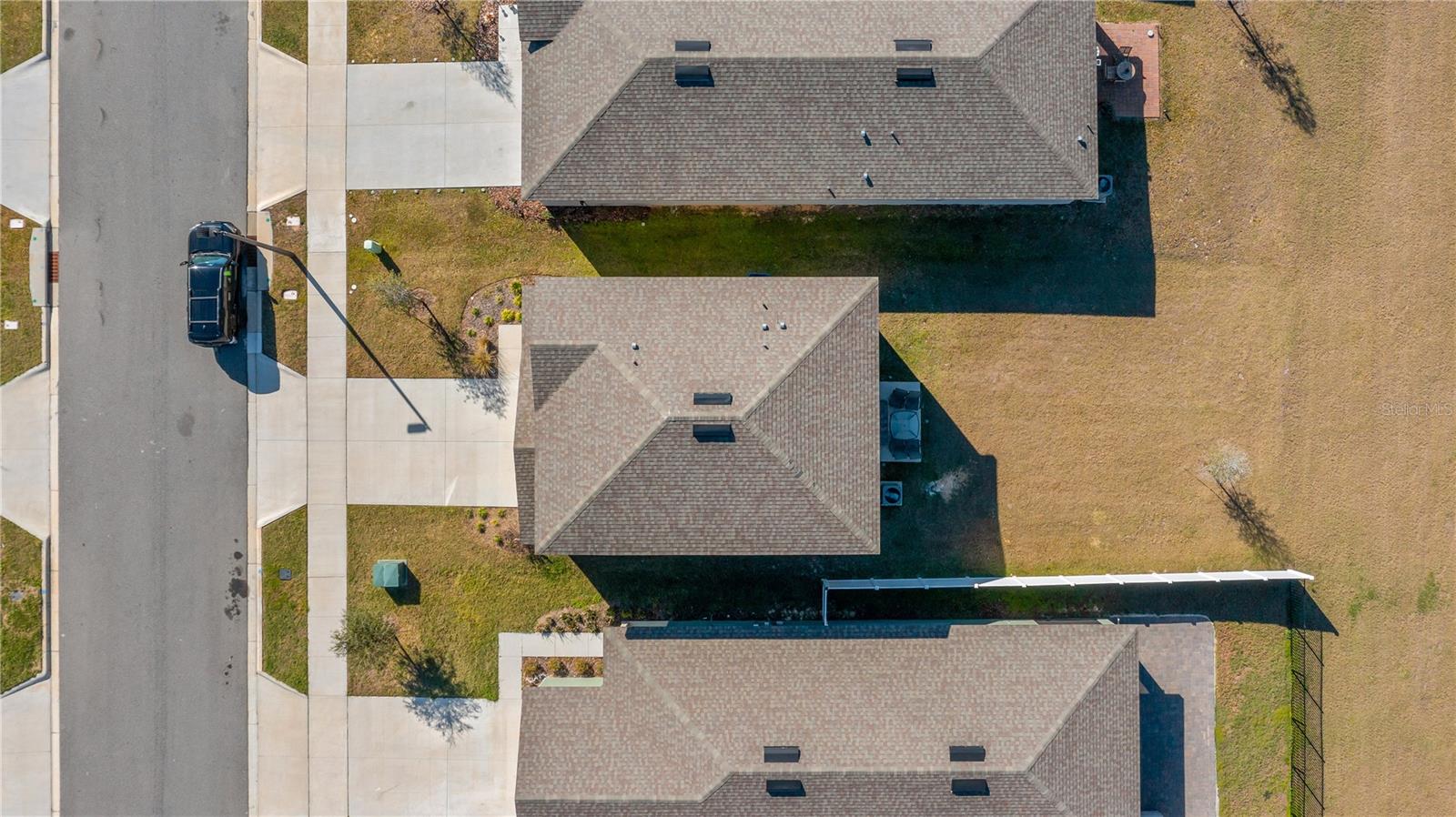 Listing photo id 26 for 8720 Sportsman Loop