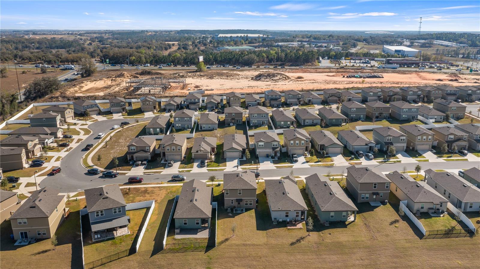 Listing photo id 28 for 8720 Sportsman Loop