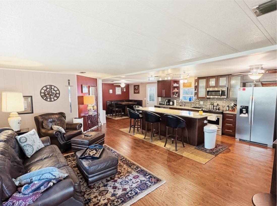 Image 11 of 22 For 11 Bobwhite Road