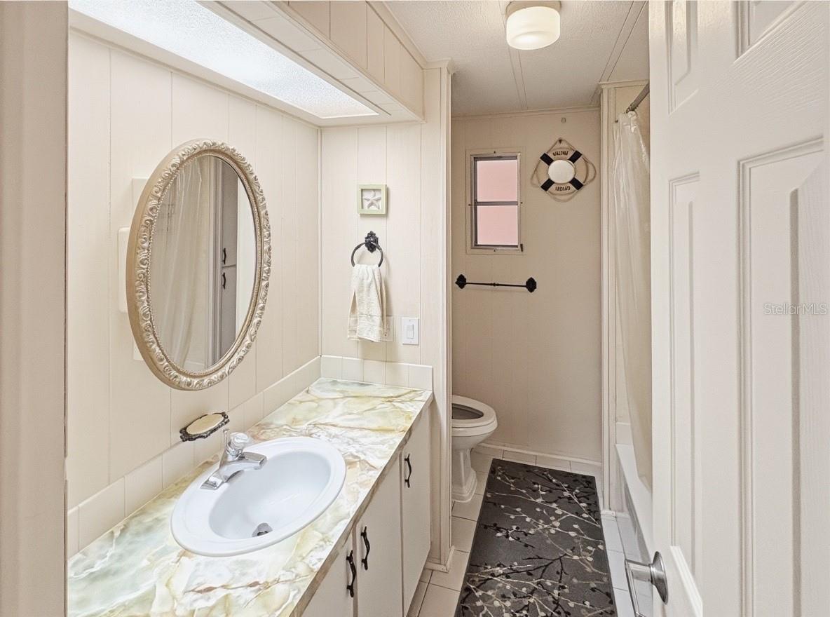 Image 21 of 22 For 11 Bobwhite Road