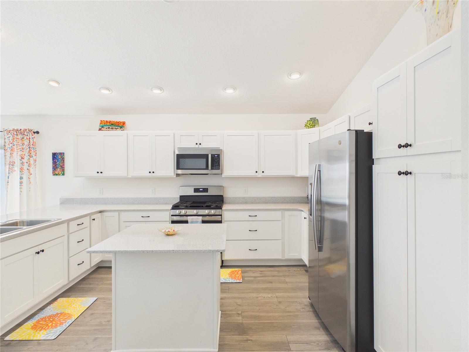 Image 17 of 40 For 7463 Tietjen Lane