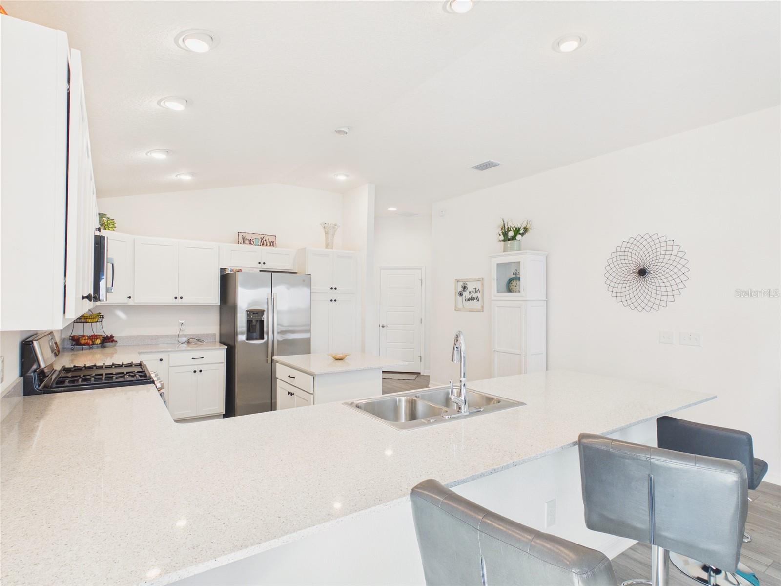 Image 23 of 40 For 7463 Tietjen Lane