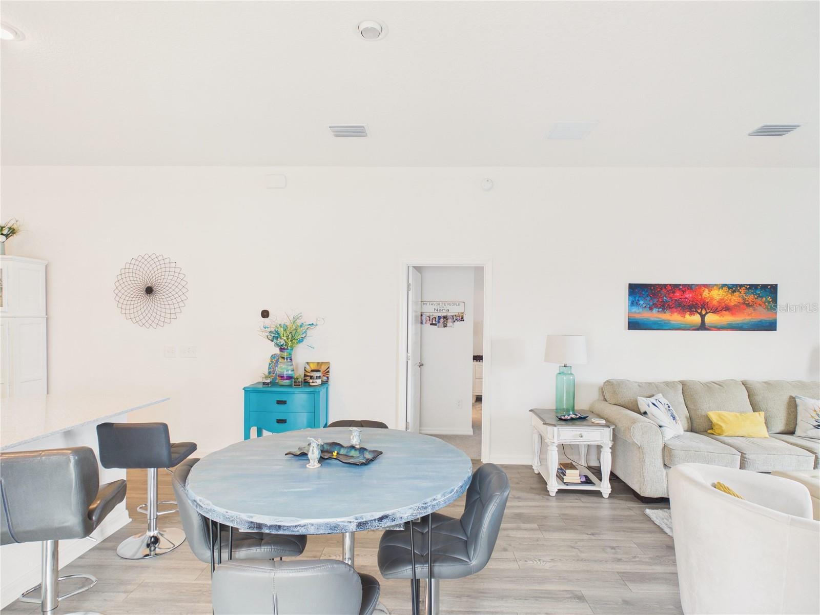 Image 28 of 40 For 7463 Tietjen Lane