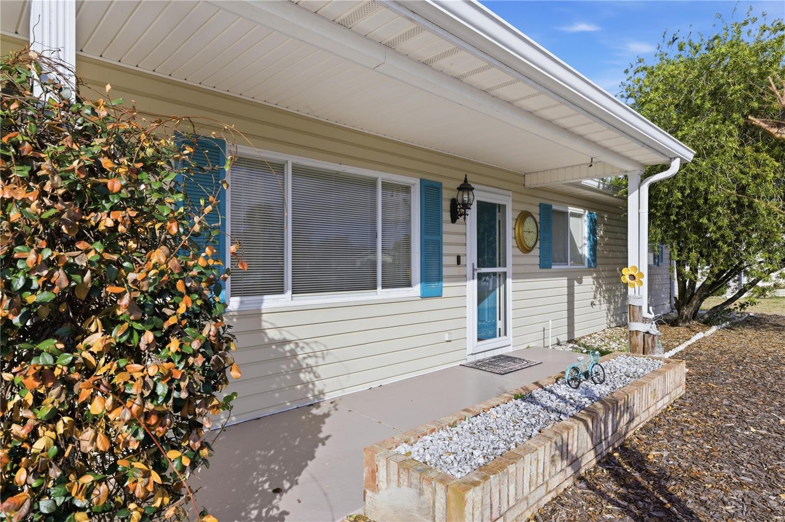 Image 19 of 49 For 10689 174th Loop