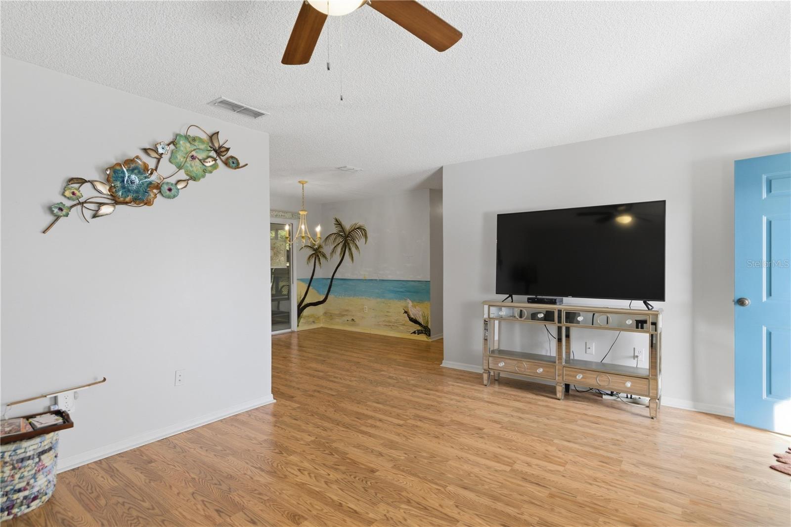 Image 21 of 49 For 10689 174th Loop