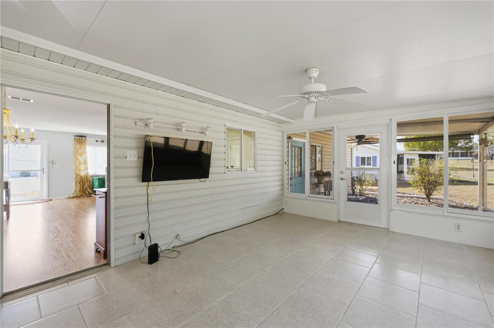 Image 35 of 49 For 10689 174th Loop