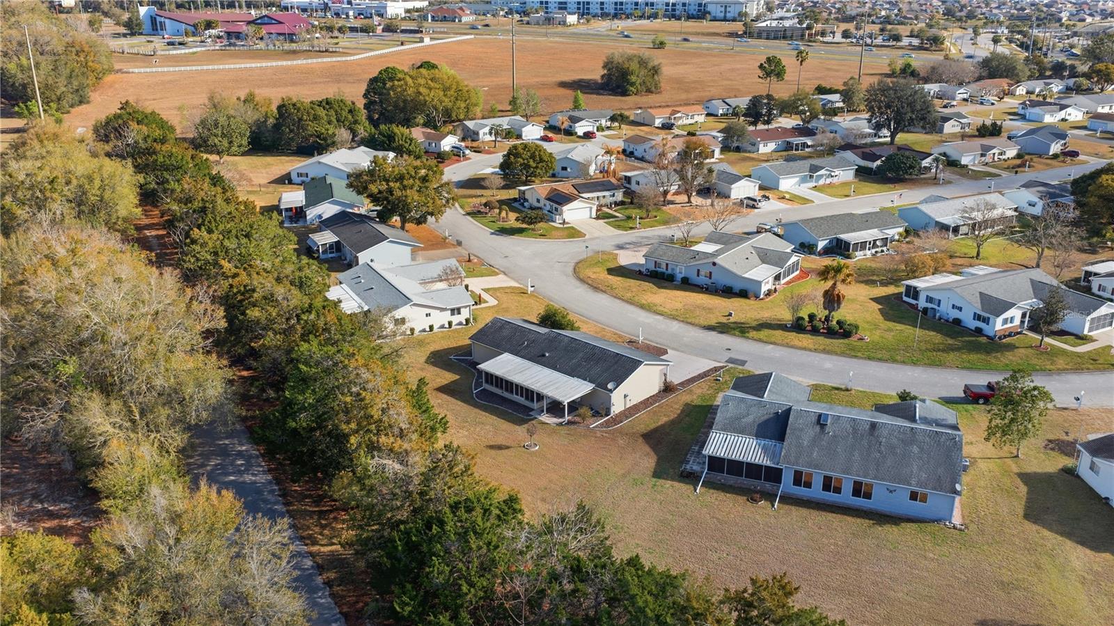 Image 39 of 49 For 10689 174th Loop