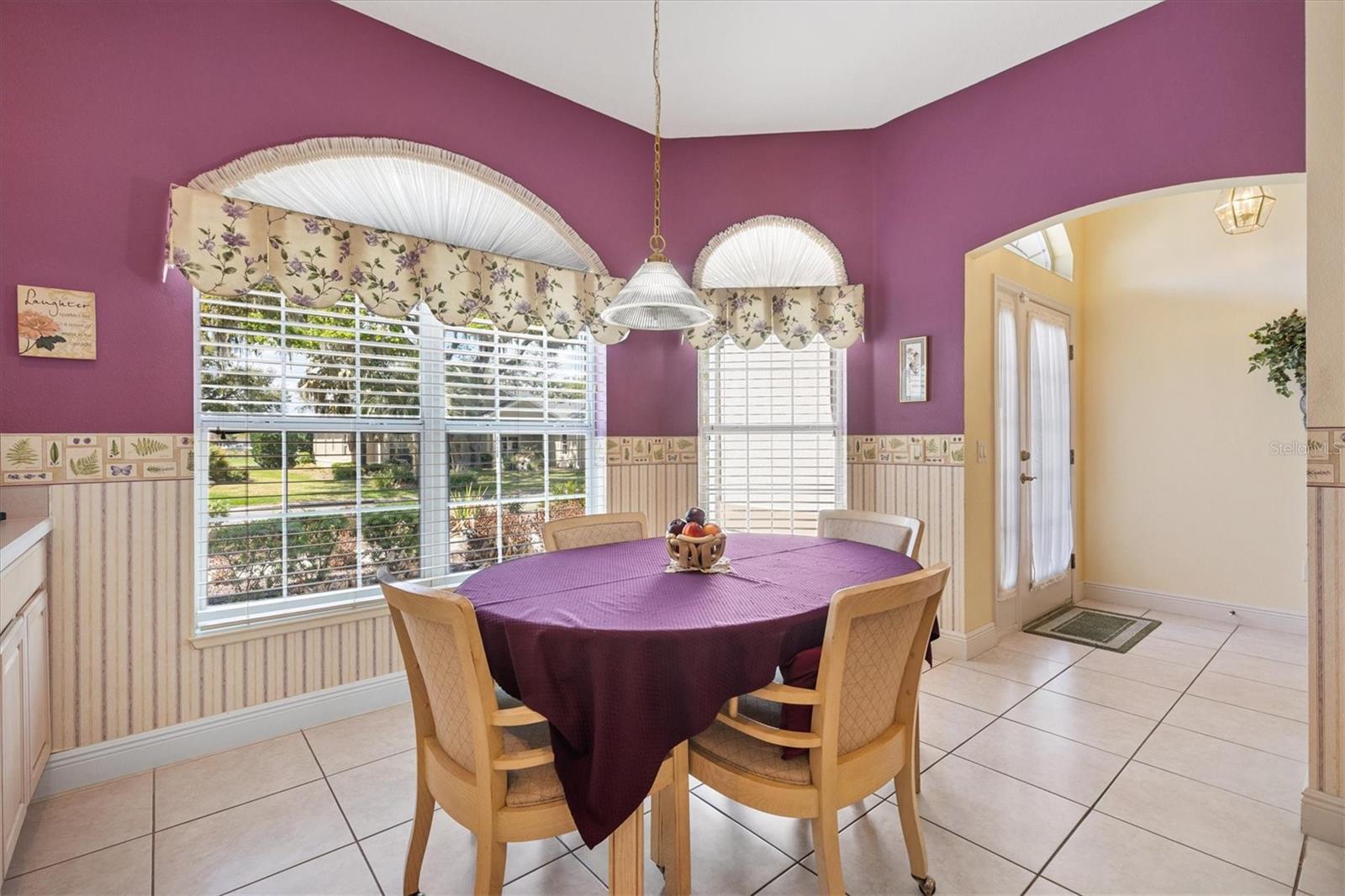 Image 11 of 39 For 17648 88th Covington Circle