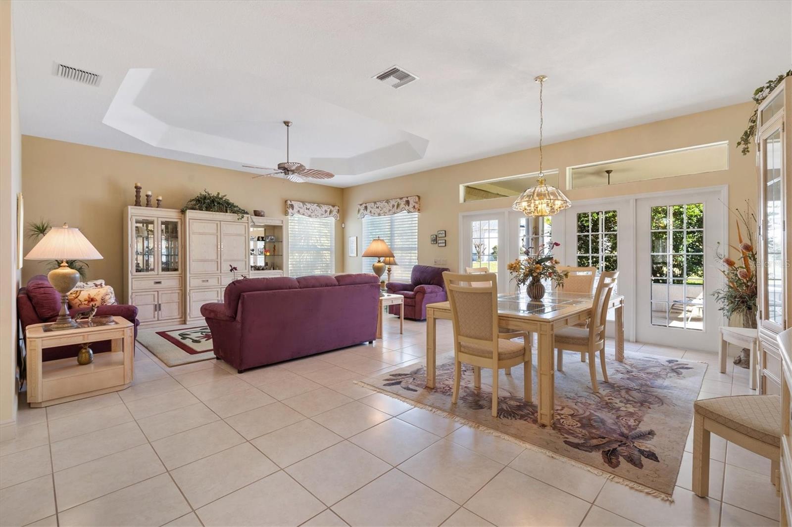 Image 14 of 39 For 17648 88th Covington Circle