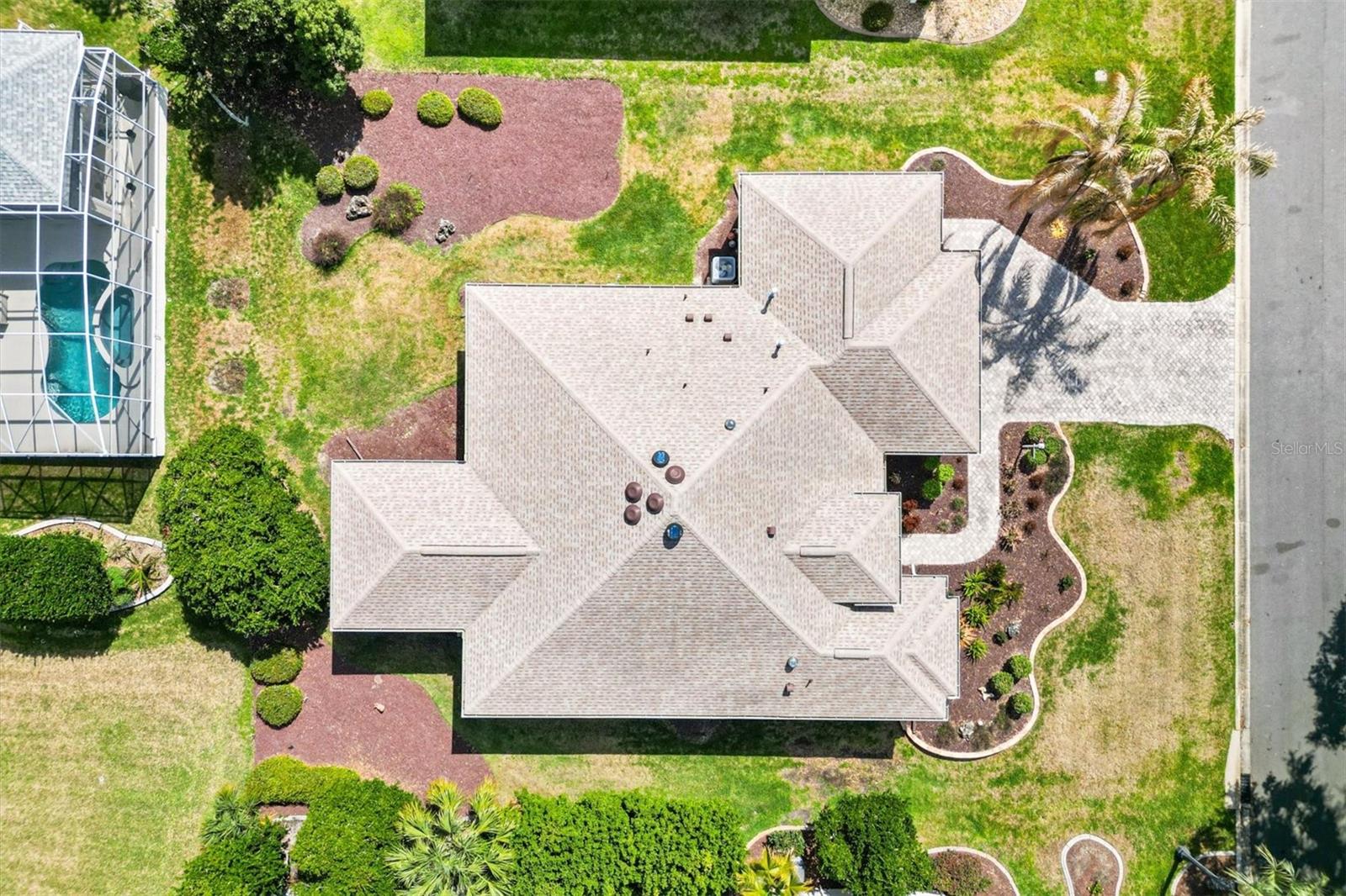 Image 35 of 39 For 17648 88th Covington Circle