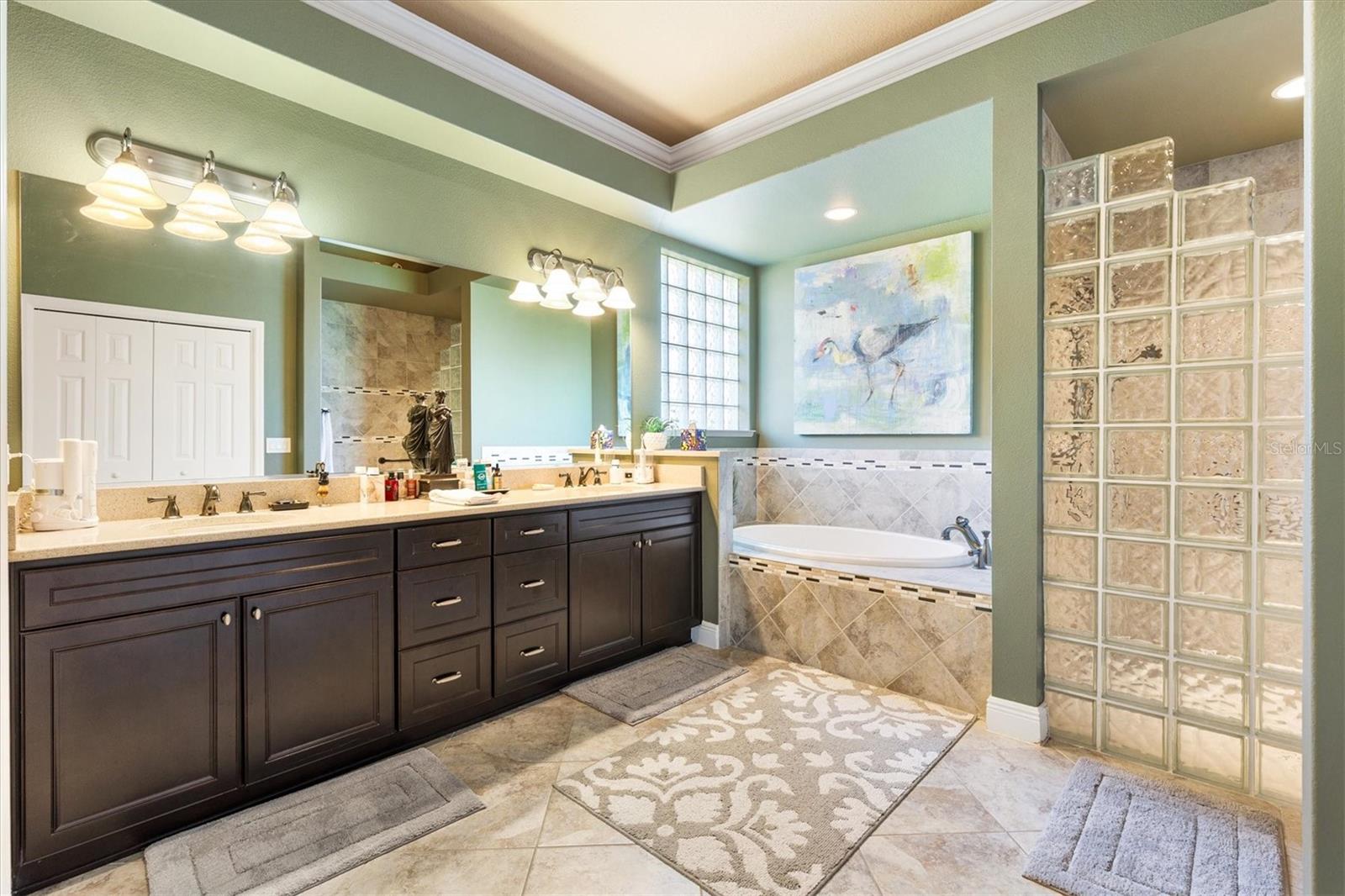 Image 18 of 28 For 1365 Brier Creek Circle