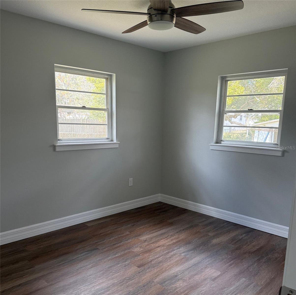 Image 11 of 14 For 23 Skylark Street