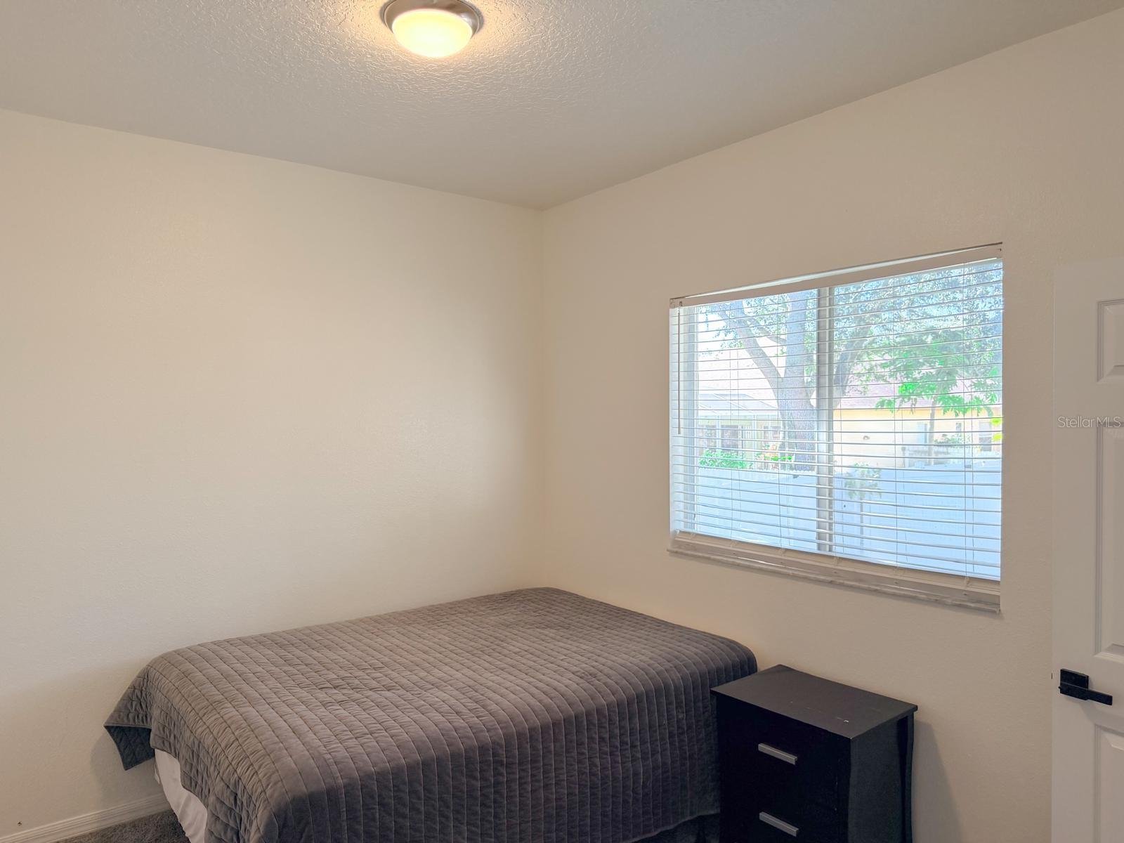 Image 17 of 24 For 3837 Fallscrest Circle