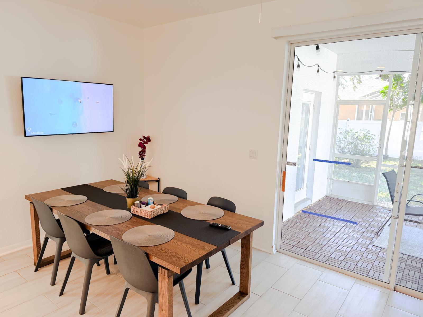 Image 7 of 24 For 3837 Fallscrest Circle