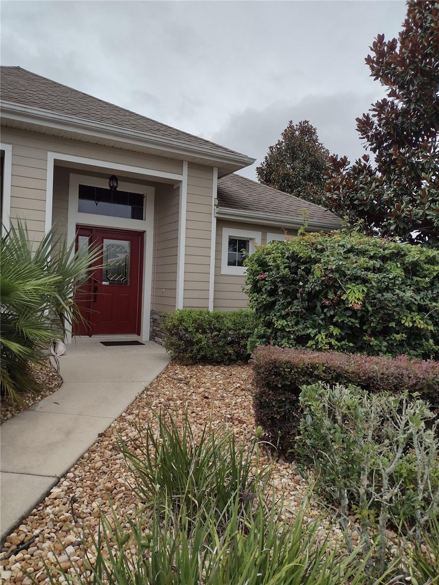 Image 2 of 31 For 2006 Bayside Avenue