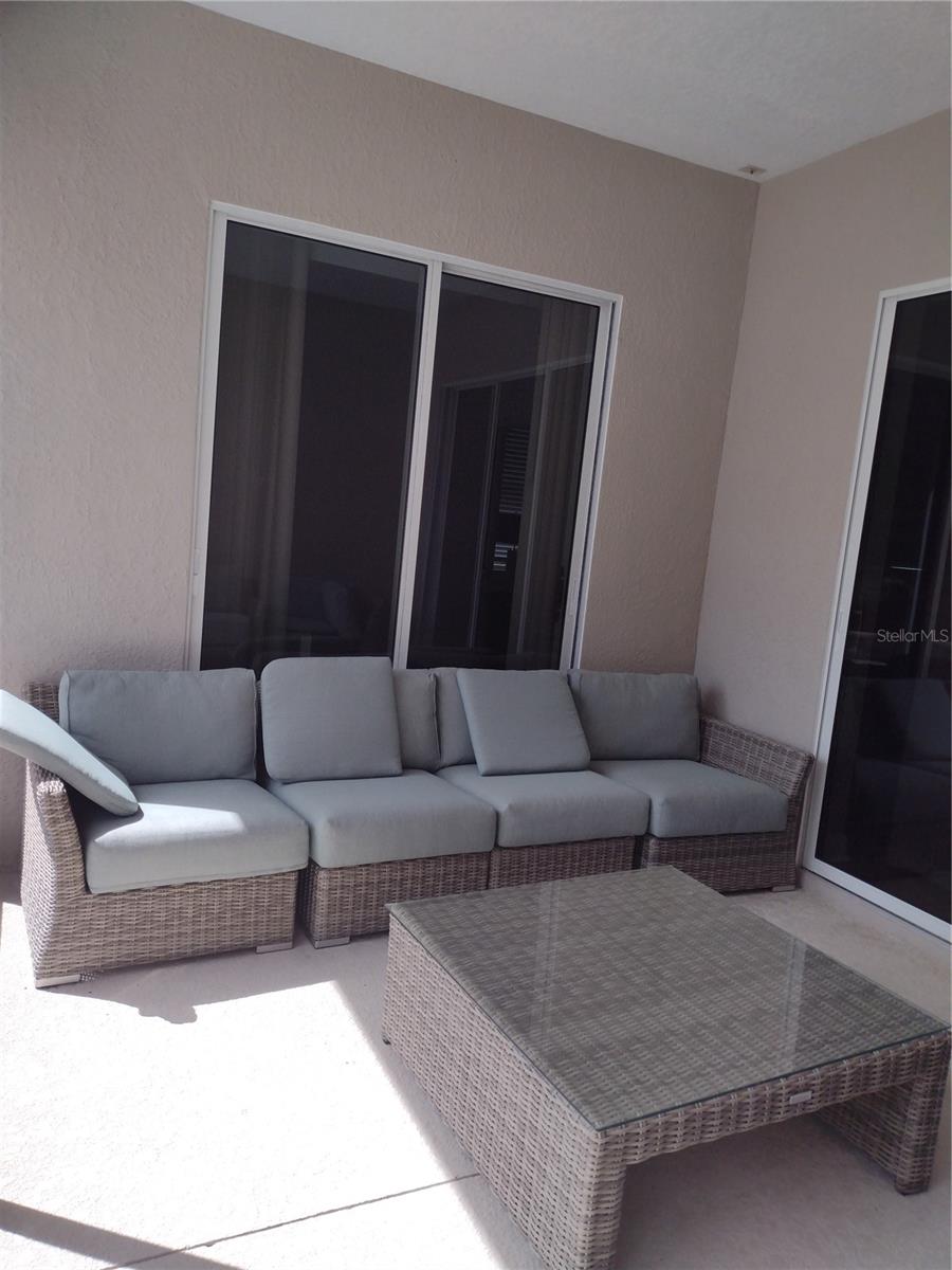 Image 27 of 31 For 2006 Bayside Avenue