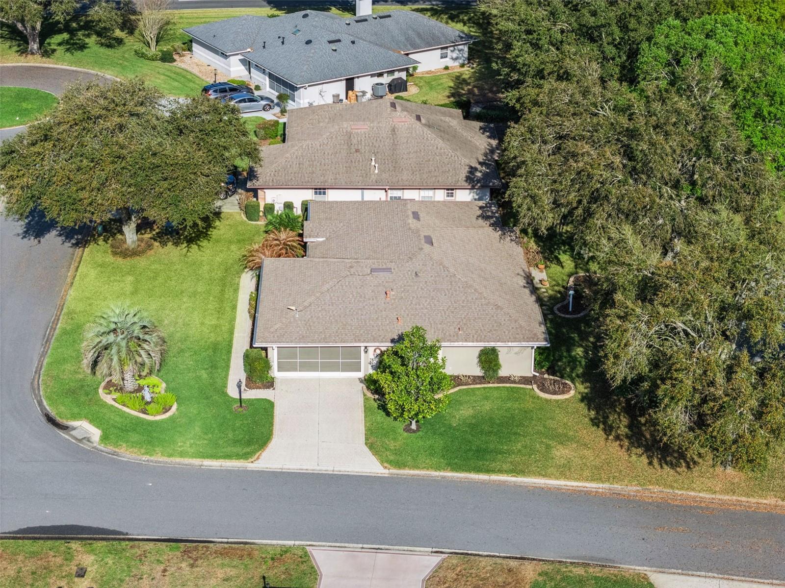 Image 29 of 62 For 21533 King Henry Avenue