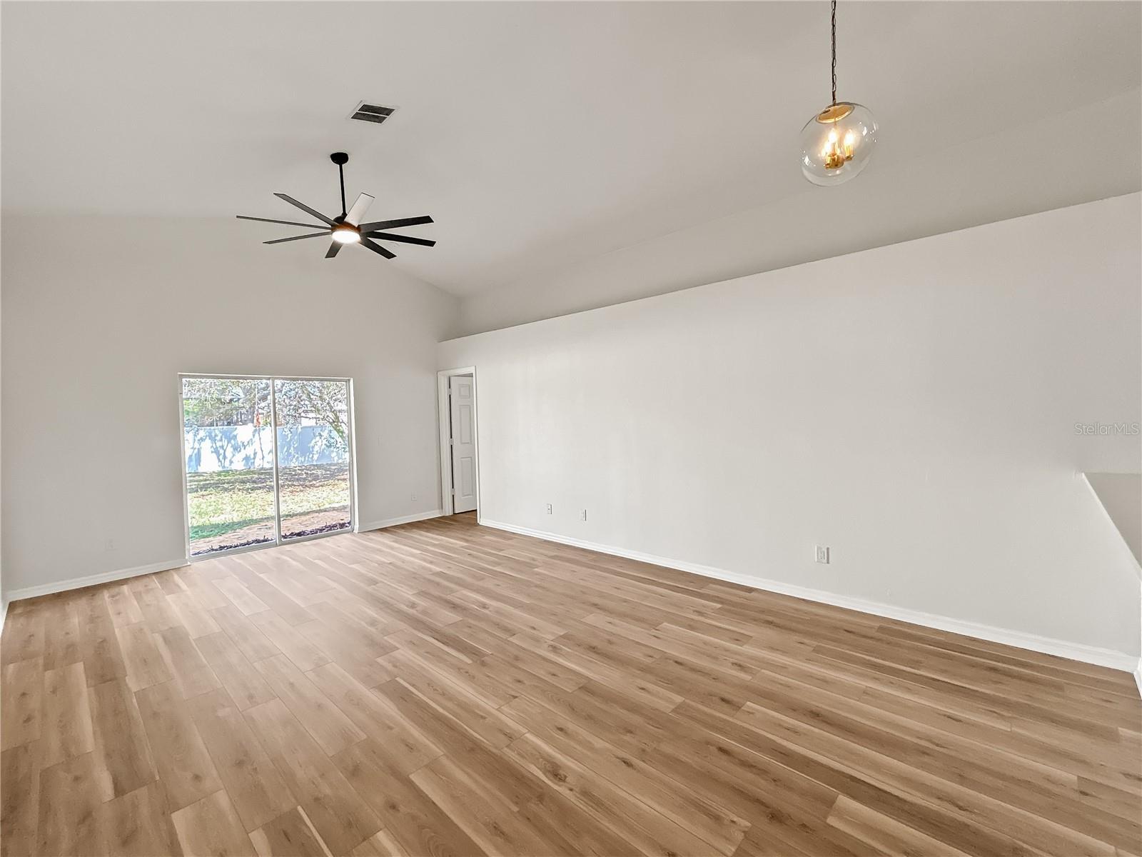 Image 6 of 20 For 4169 Waltham Forest Drive