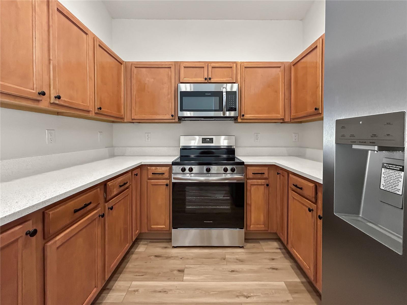 Image 8 of 20 For 4169 Waltham Forest Drive