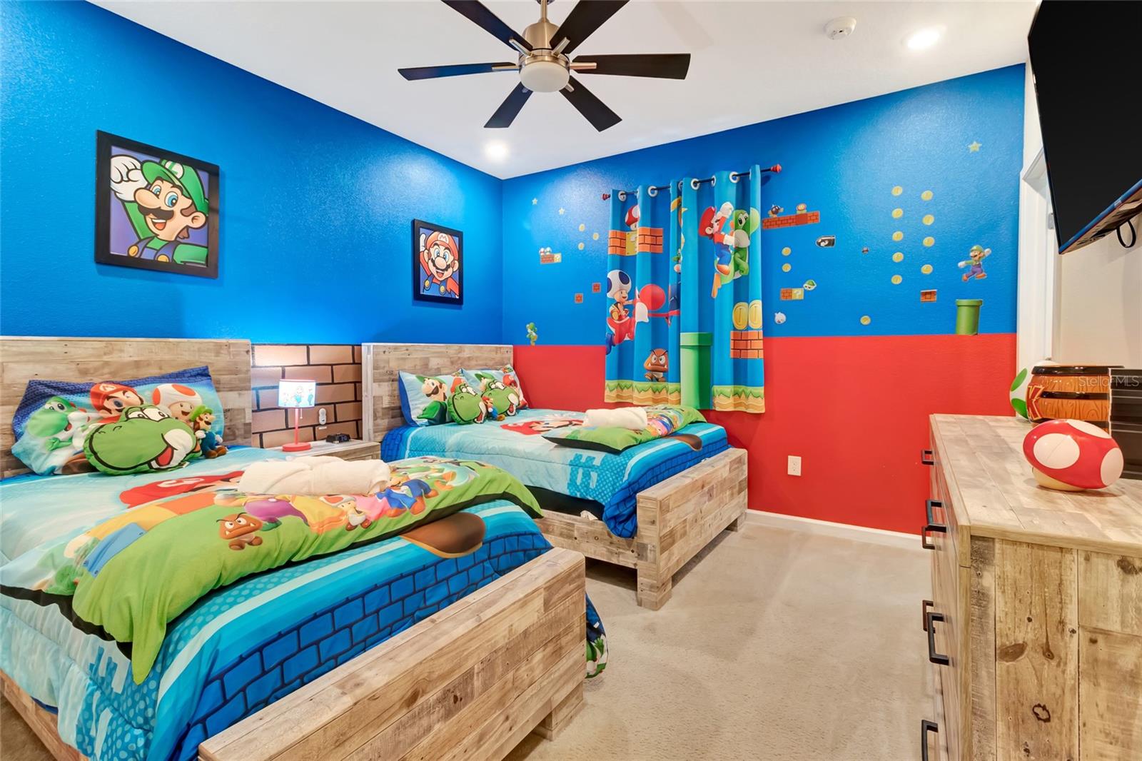 Image 43 of 80 For 2477 Shanti Drive