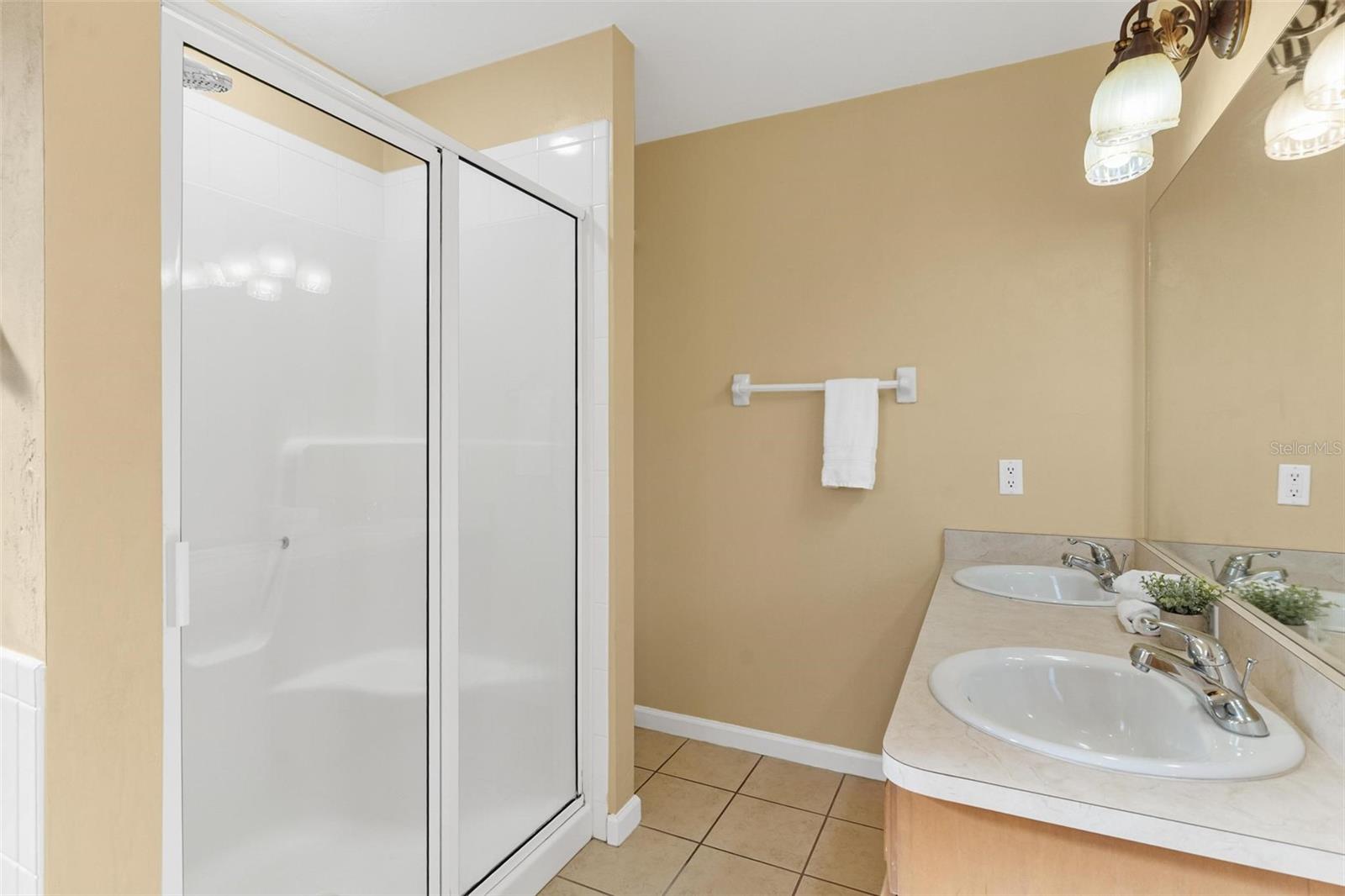 Image 25 of 55 For 25415 15th Avenue