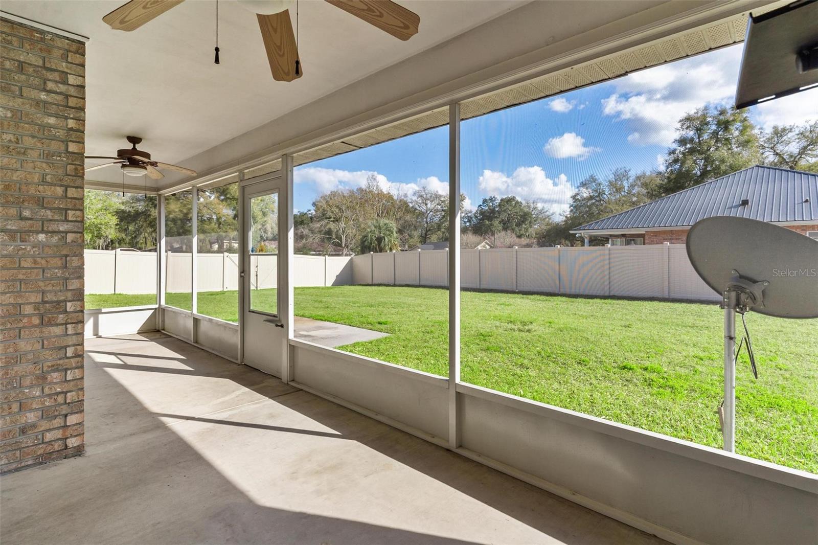 Image 39 of 55 For 25415 15th Avenue