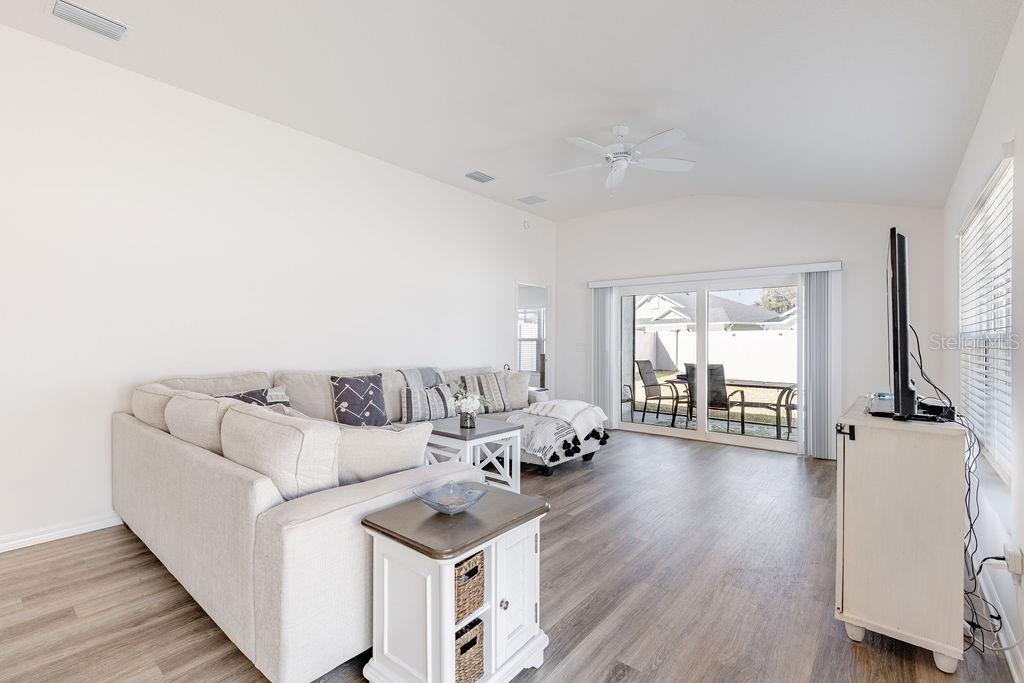 Image 19 of 36 For 1520 Sophie Street