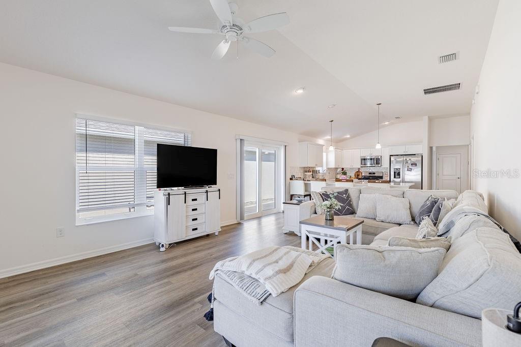 Image 3 of 36 For 1520 Sophie Street