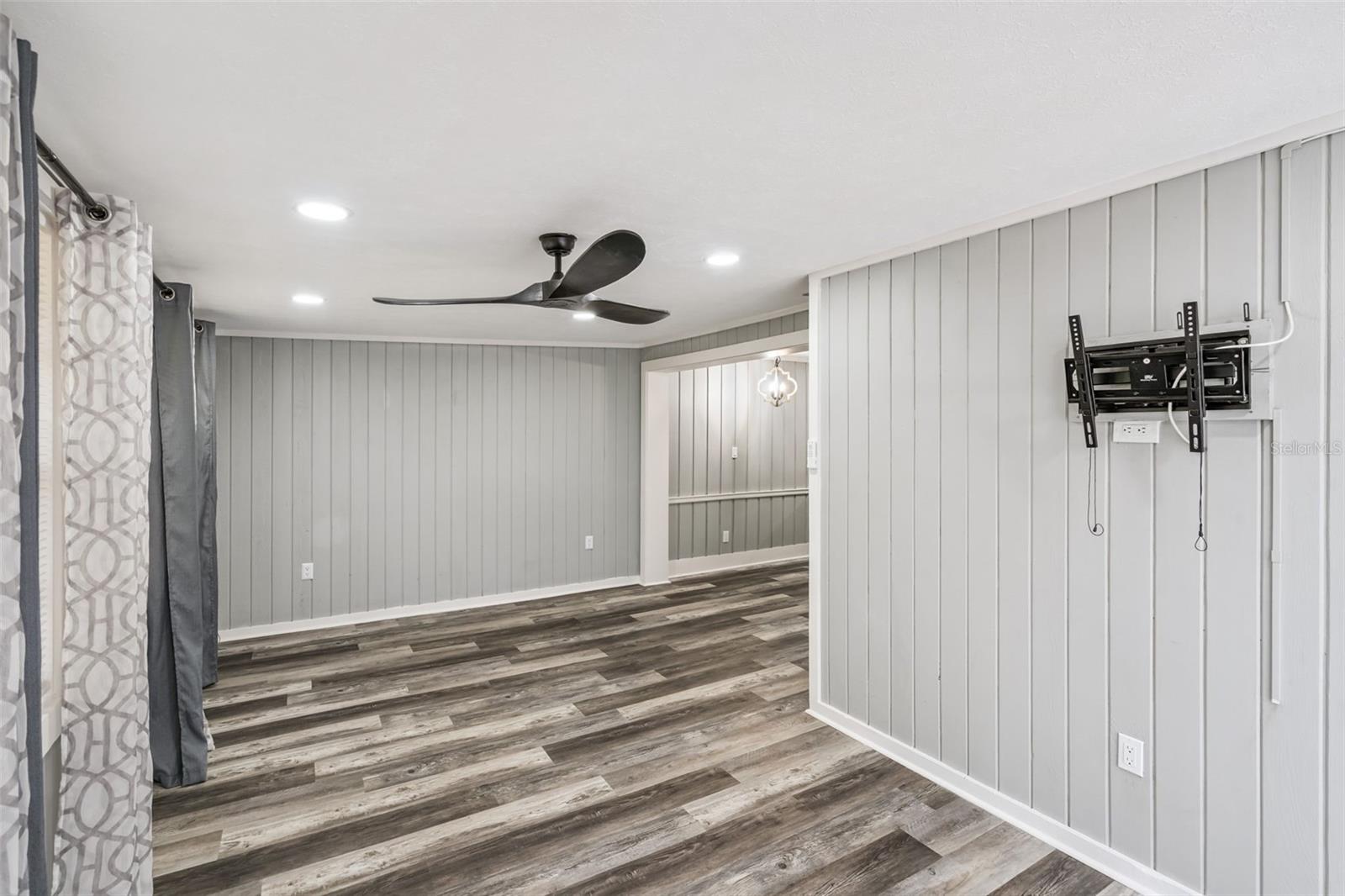 Image 3 of 32 For 10301 Us Highway 27  110-6a