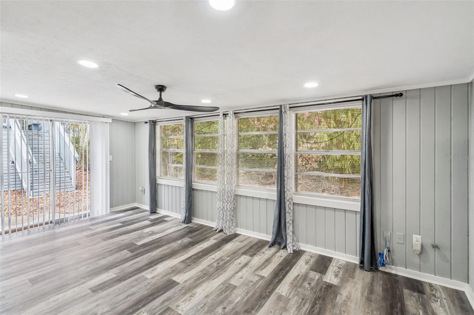 Image 4 of 32 For 10301 Us Highway 27  110-6a