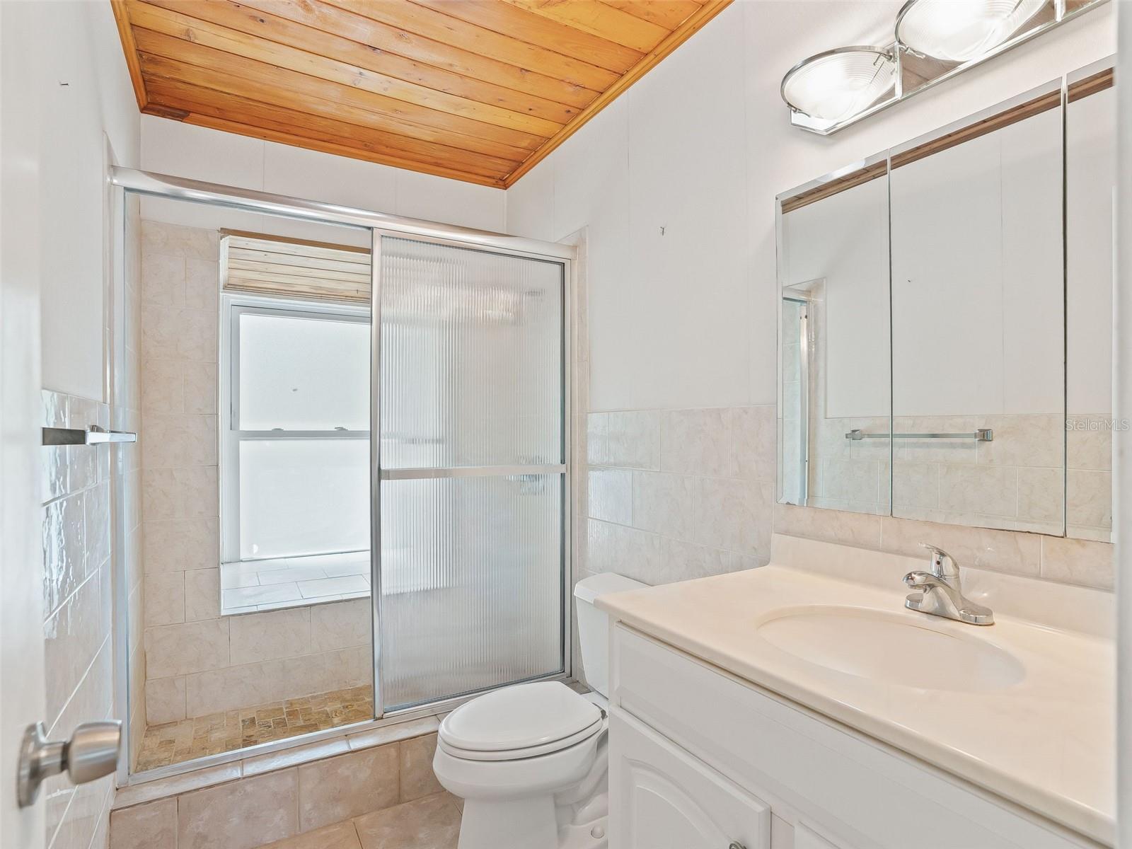 Image 12 of 32 For 8701 Cr 647 S