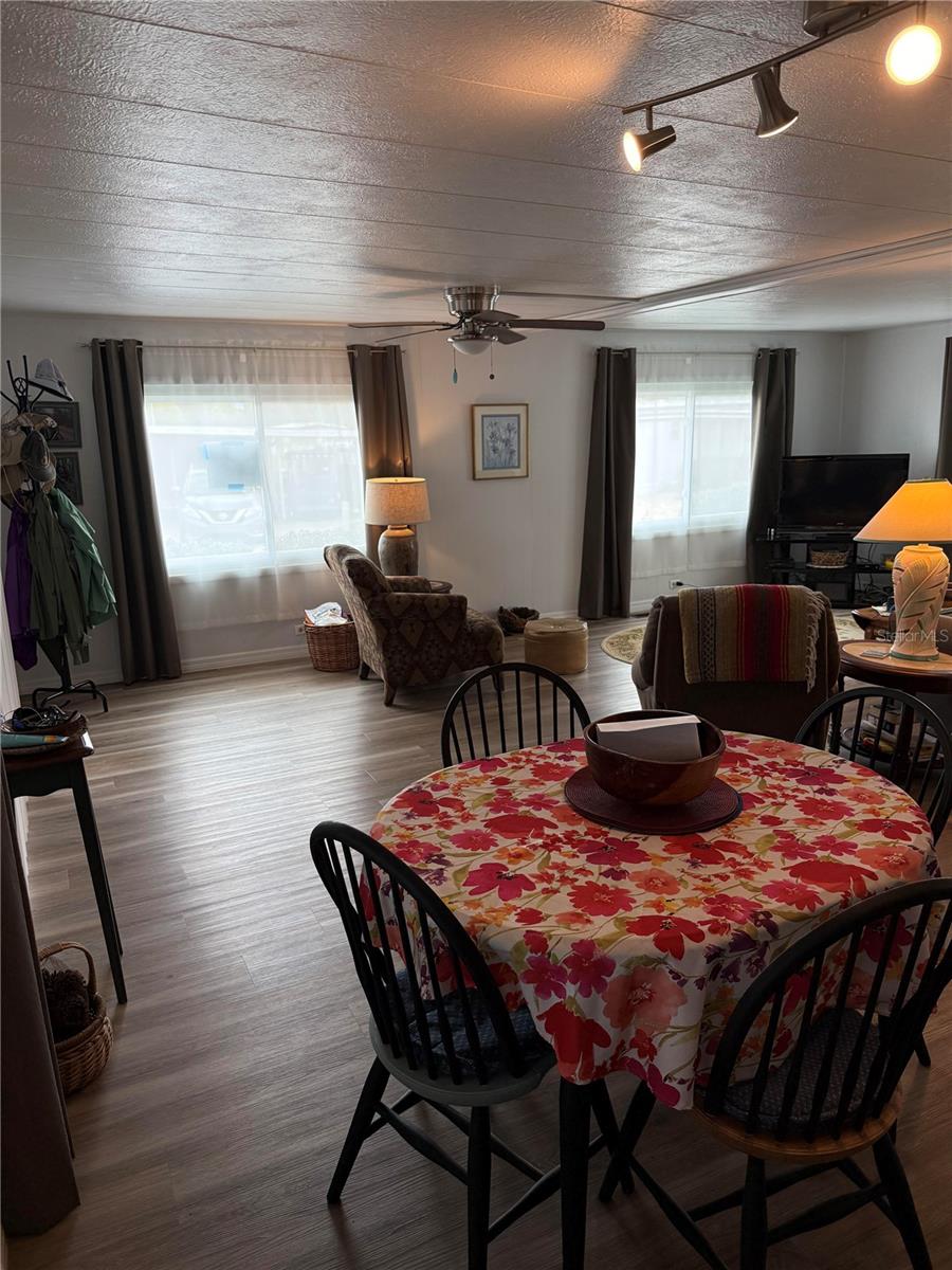 Image 12 of 16 For 89 Mauna Loa Drive