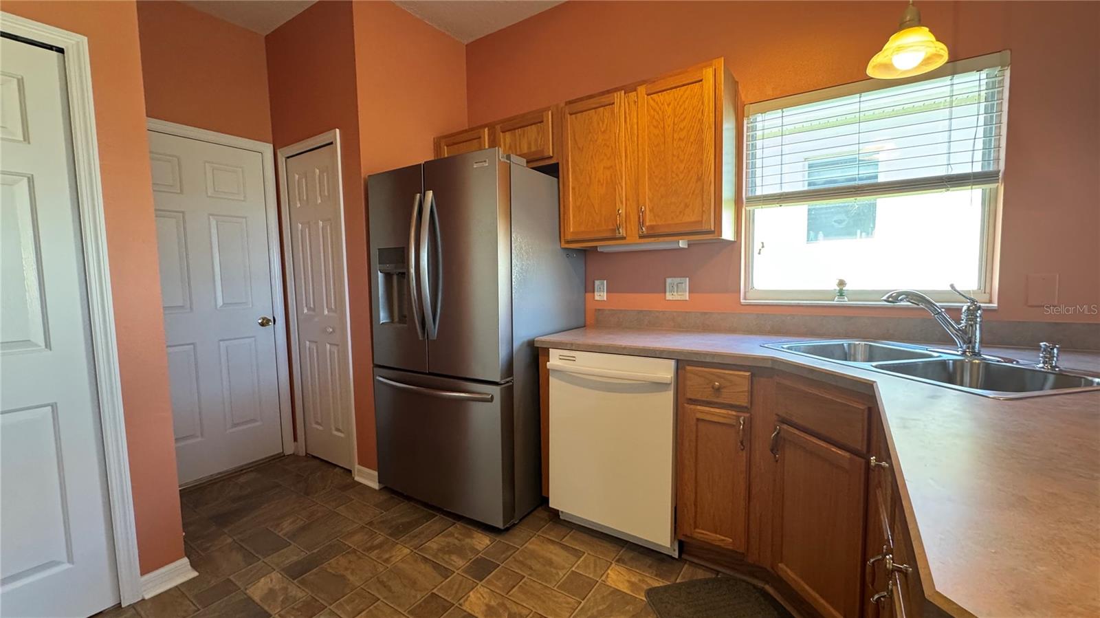 Image 22 of 100 For 5024 Long Meadow Drive