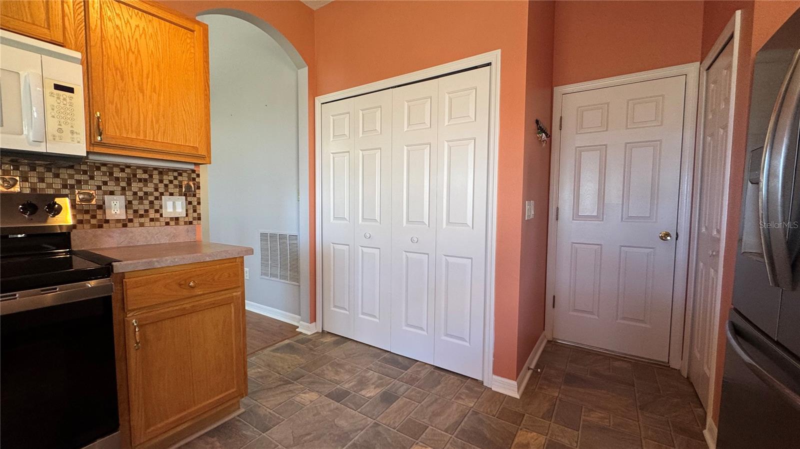 Image 31 of 100 For 5024 Long Meadow Drive