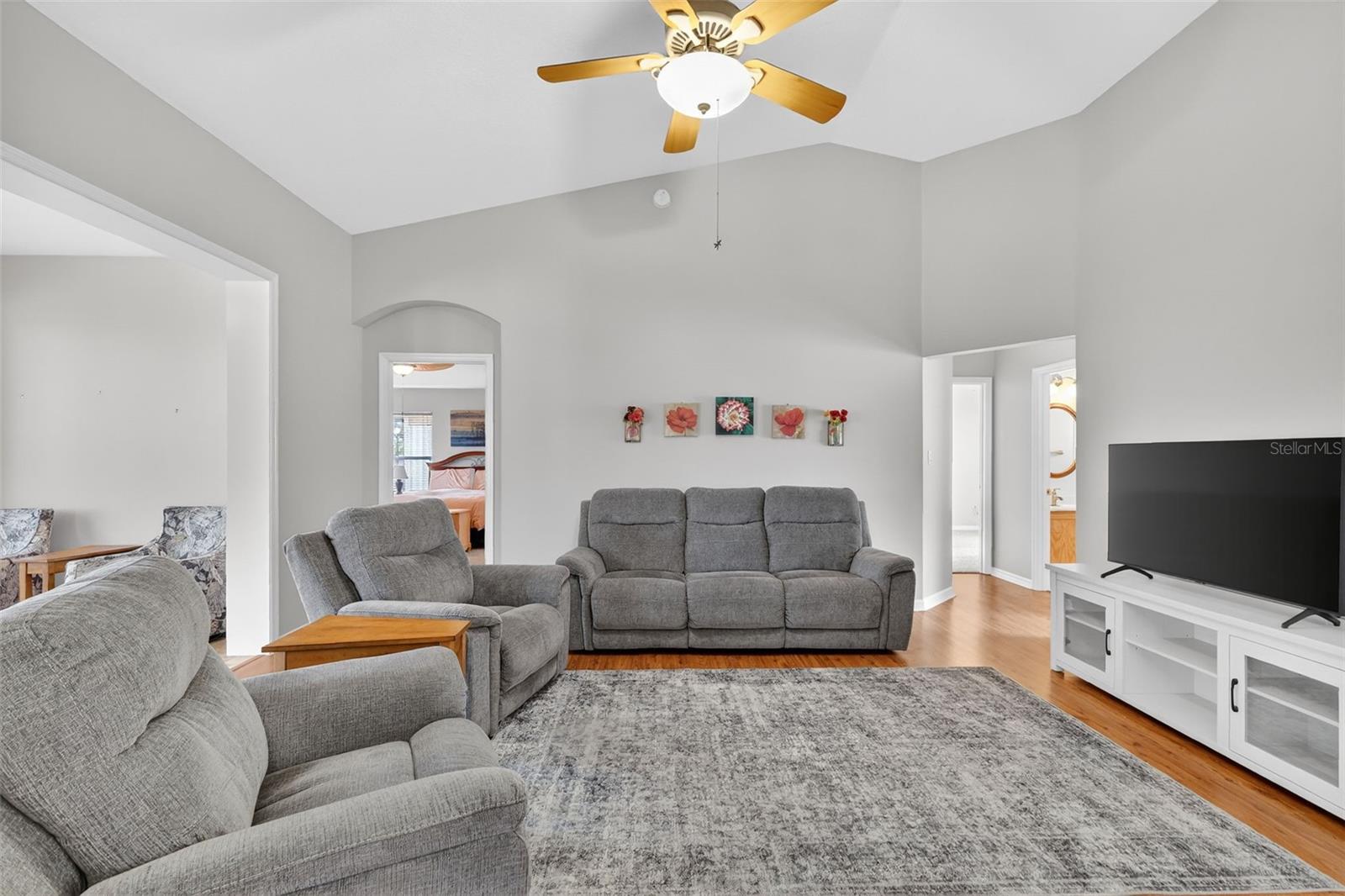 Image 38 of 100 For 5024 Long Meadow Drive