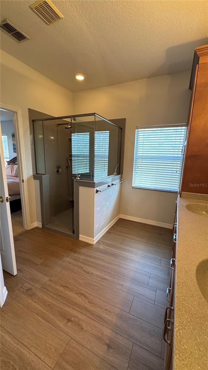 Image 56 of 100 For 5024 Long Meadow Drive