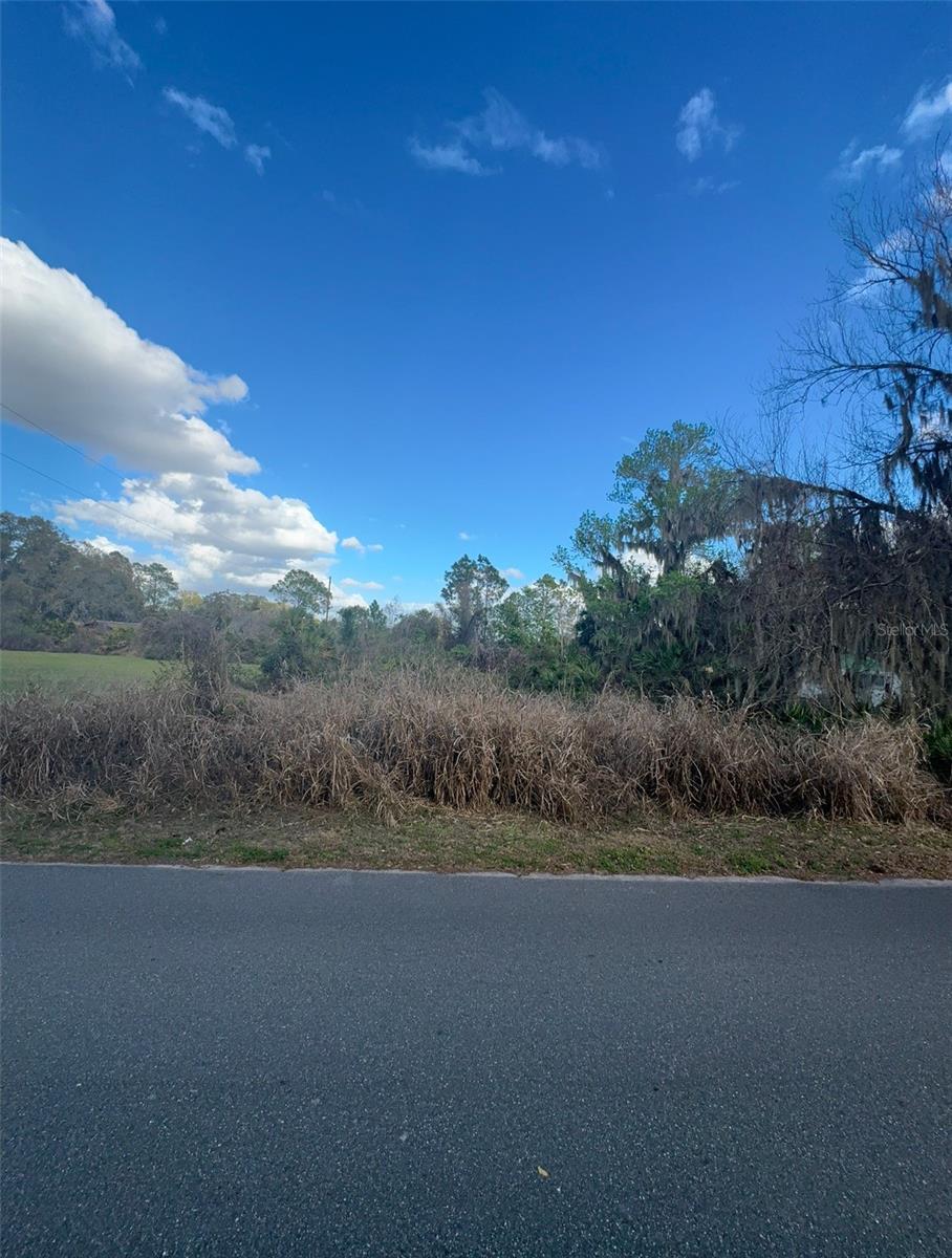 Image 11 of 18 For  Cove Road 