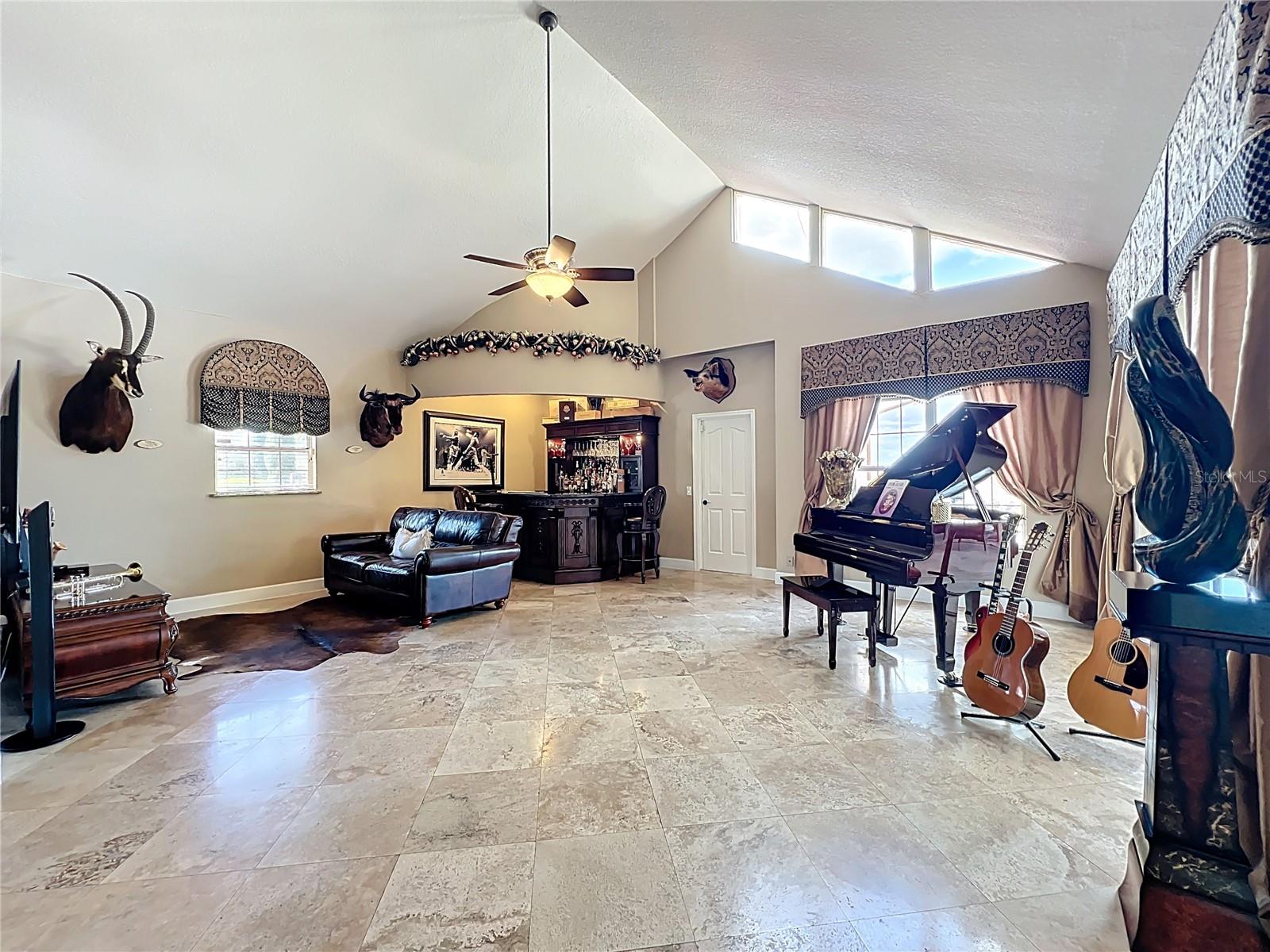 Image 16 of 43 For 1755 Lake Terrace Drive