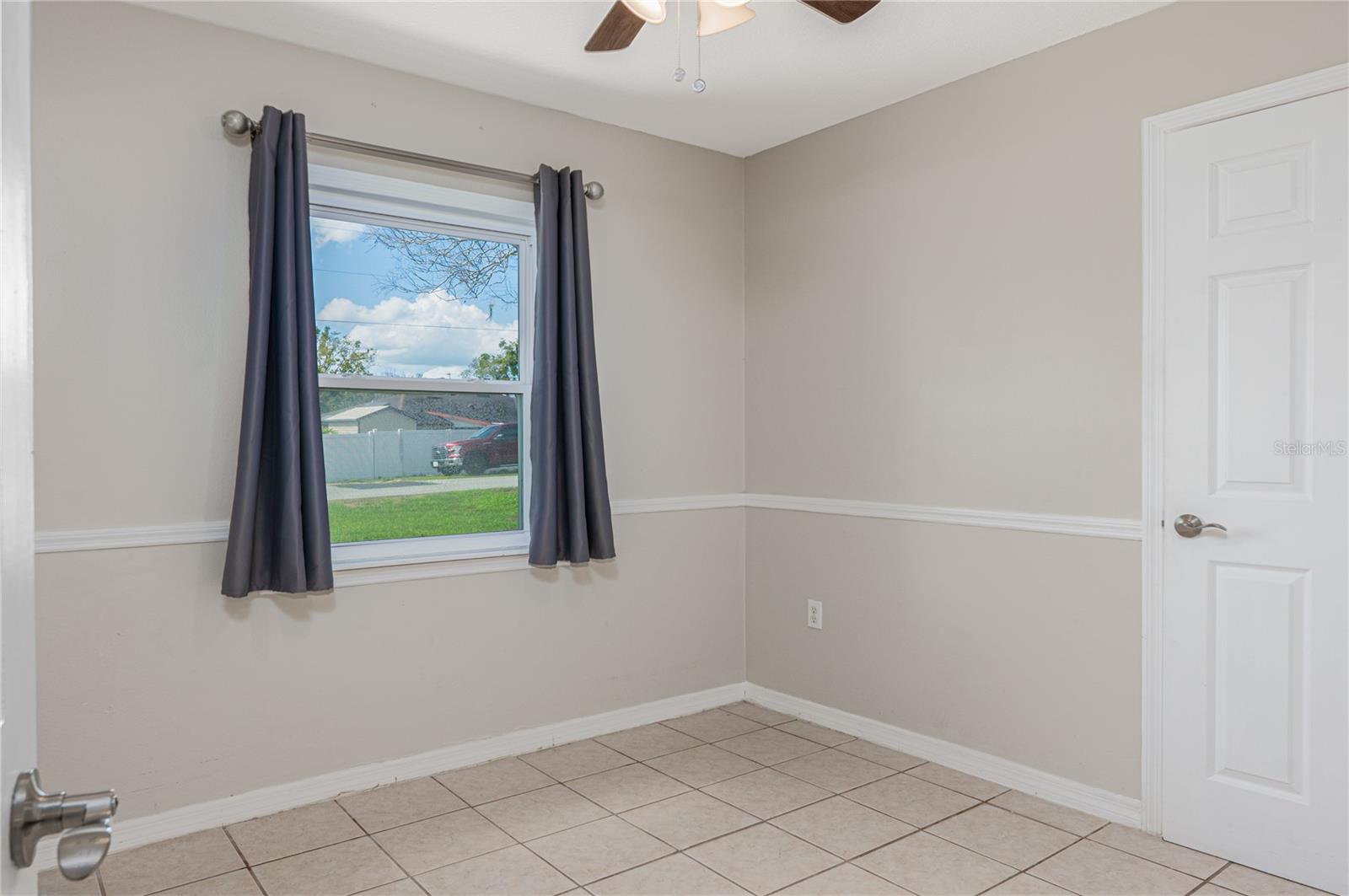 Image 14 of 35 For 910 Druid Place