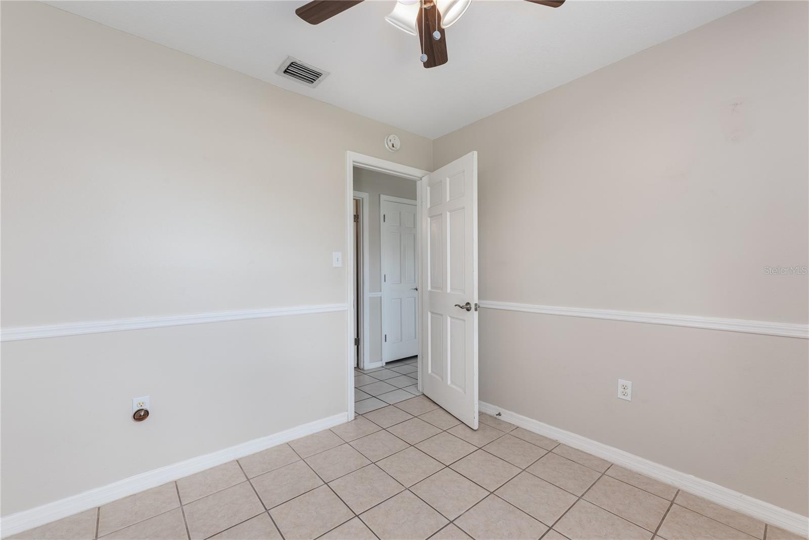 Image 15 of 35 For 910 Druid Place