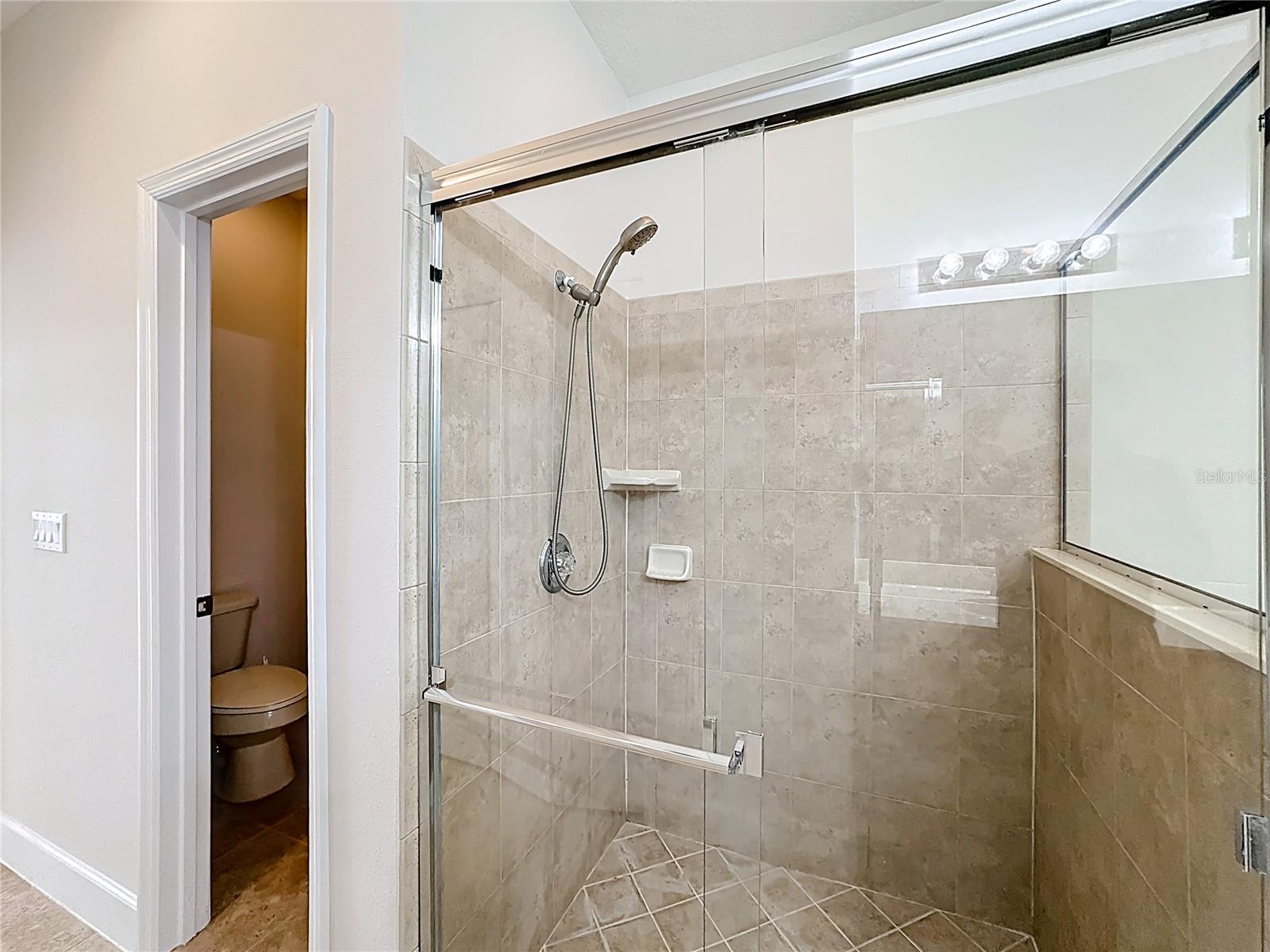 Image 27 of 47 For 23846 Sardinia Drive