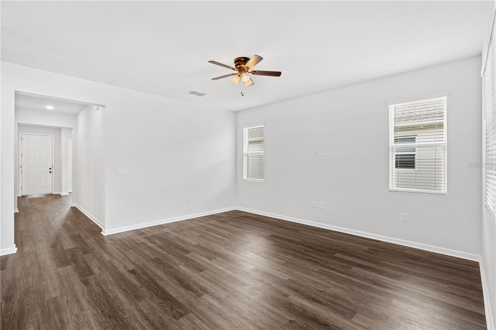 Image 11 of 43 For 10200 Spring Lake Drive
