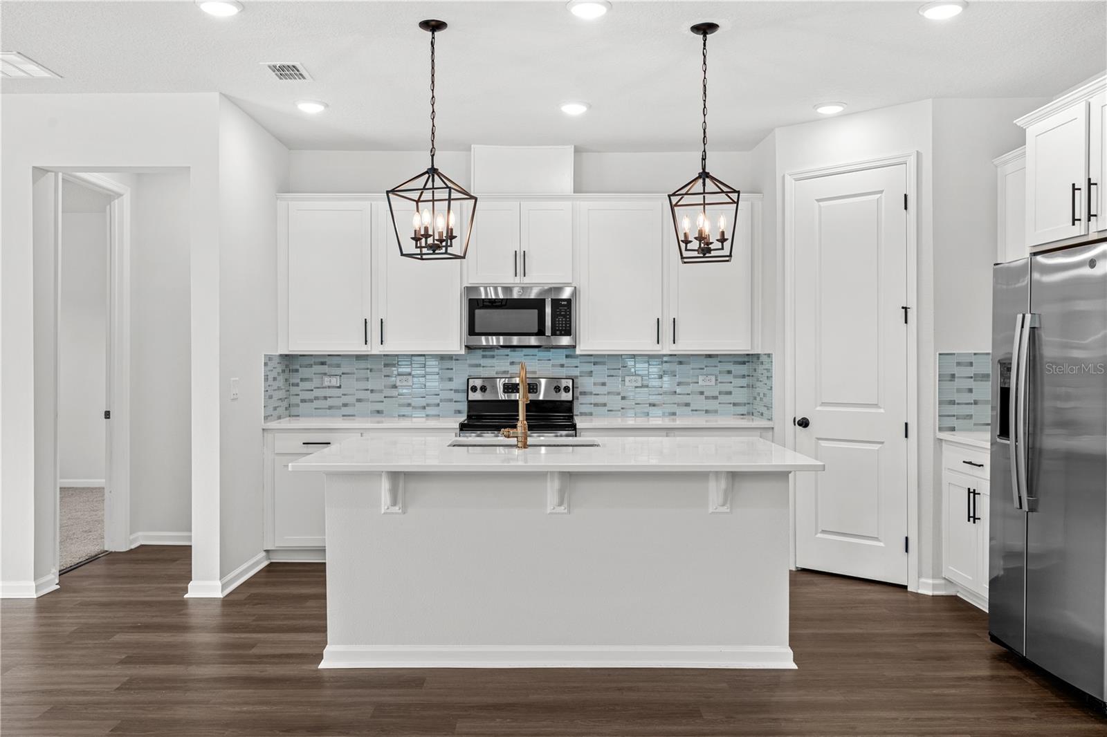 Image 13 of 43 For 10200 Spring Lake Drive