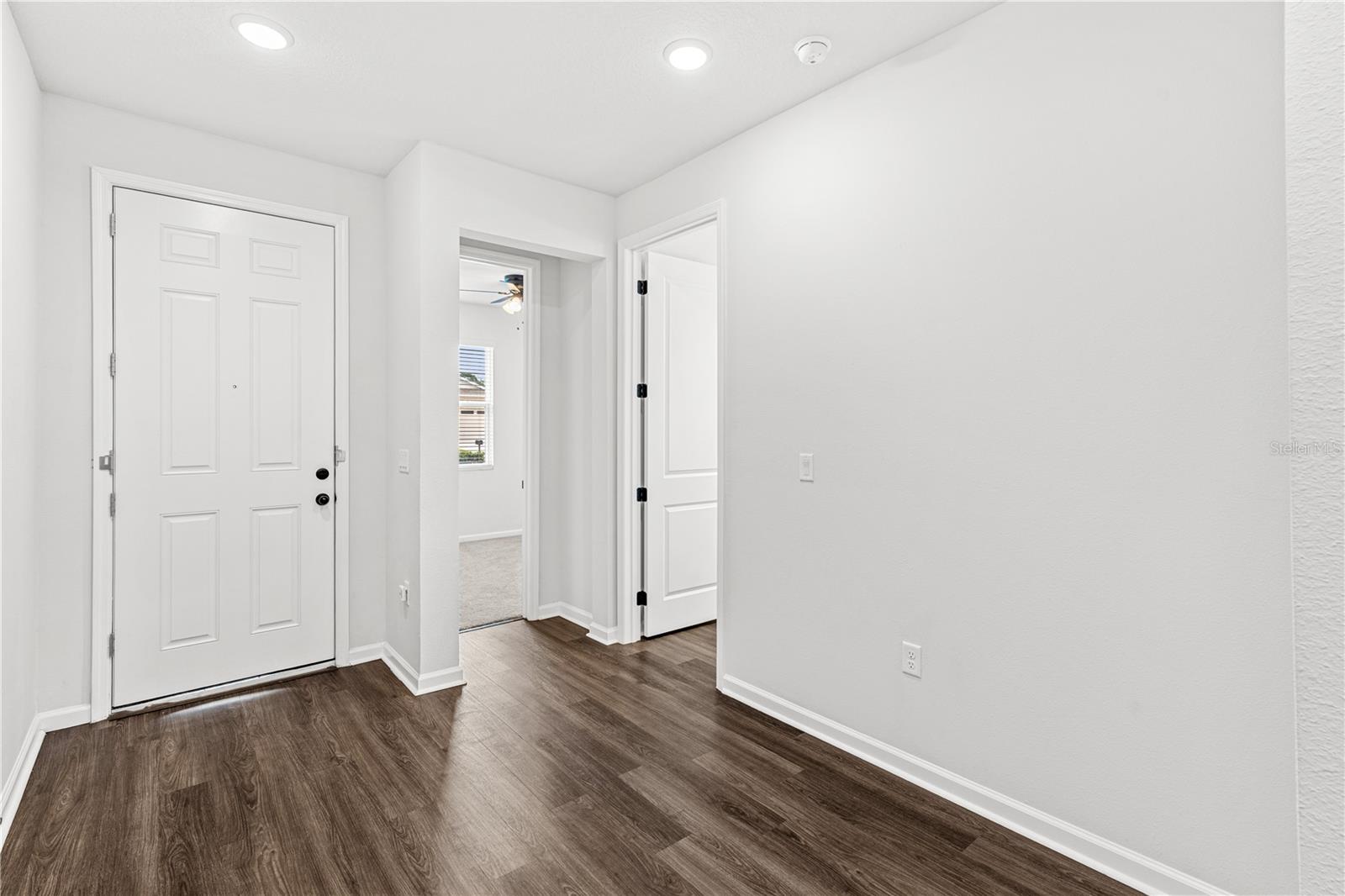 Image 3 of 43 For 10200 Spring Lake Drive