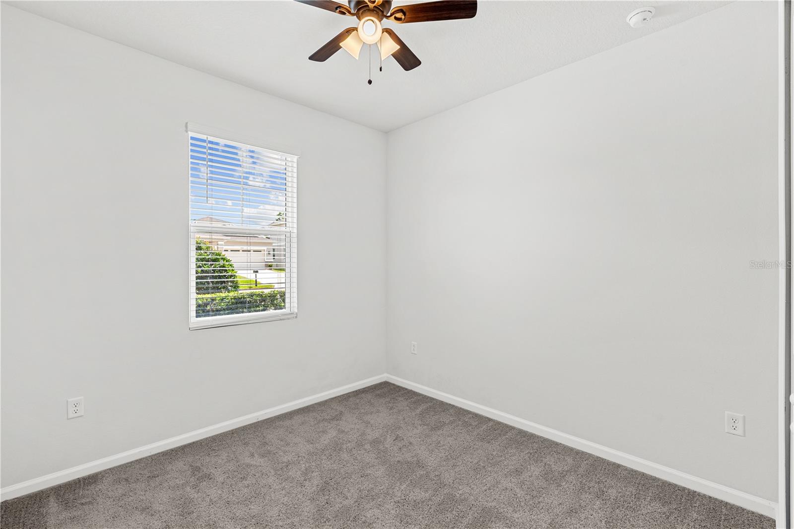 Image 4 of 43 For 10200 Spring Lake Drive