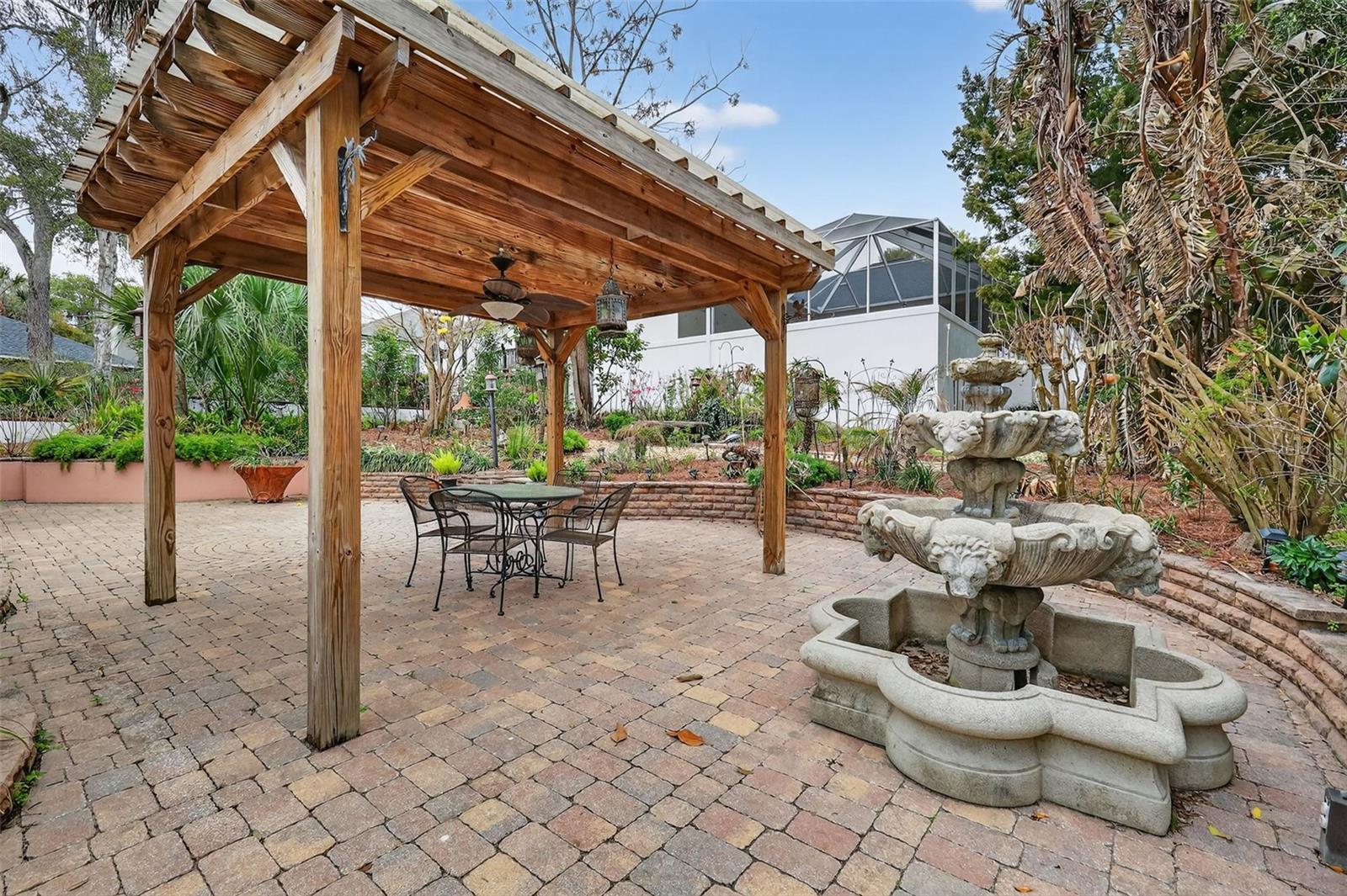 Image 37 of 47 For 618 High Point Drive