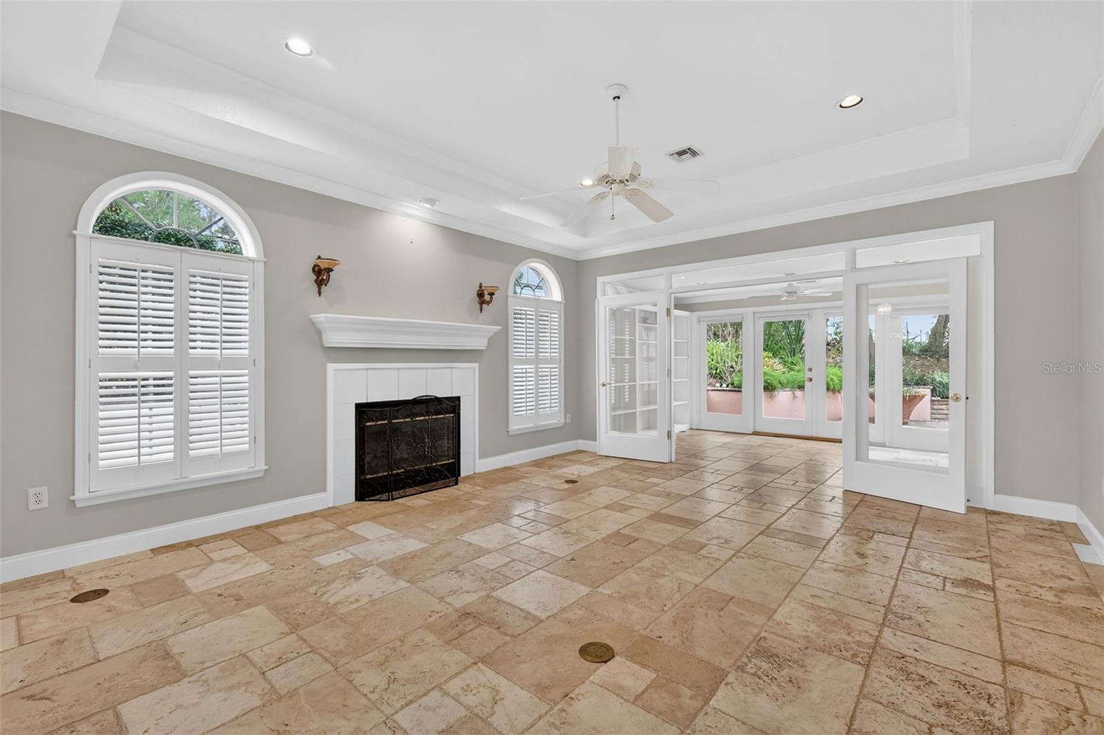 Image 7 of 47 For 618 High Point Drive