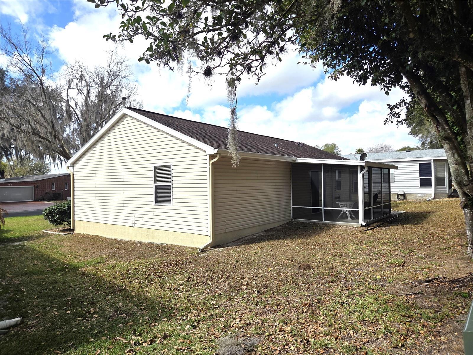 Image 23 of 23 For 739 Heathrow Avenue