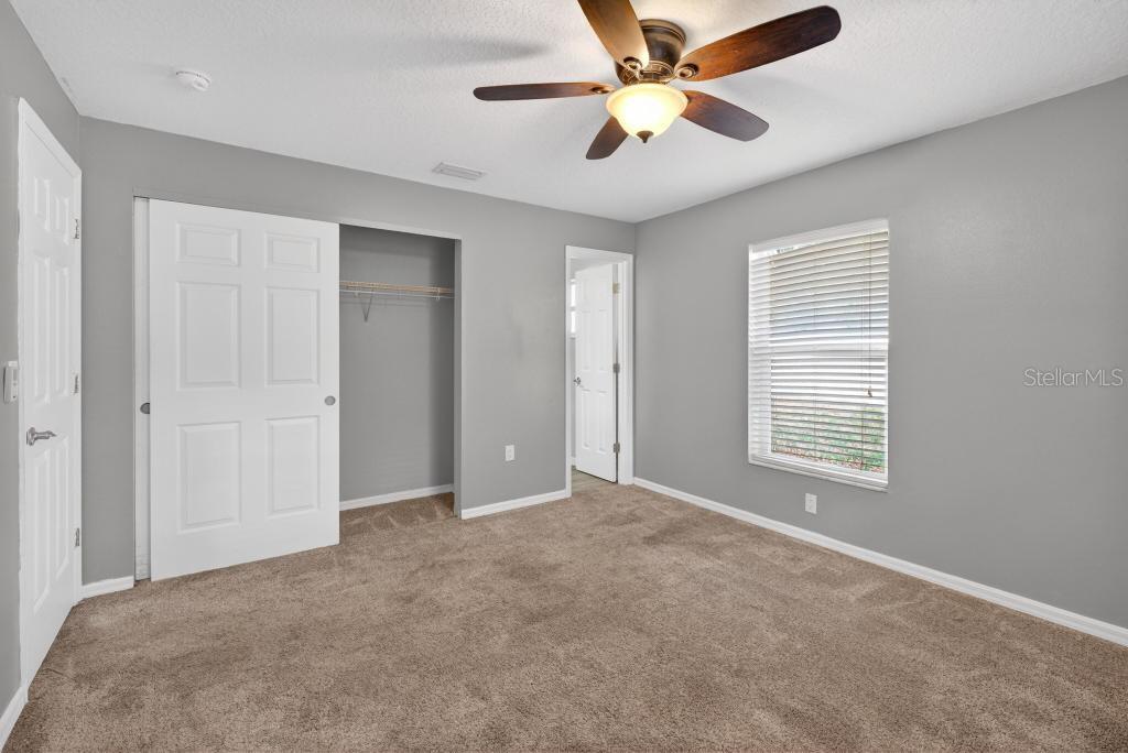 Image 17 of 37 For 42210 Lakeview Drive